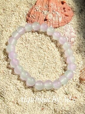 Multicolored jade big, beaded bracelet